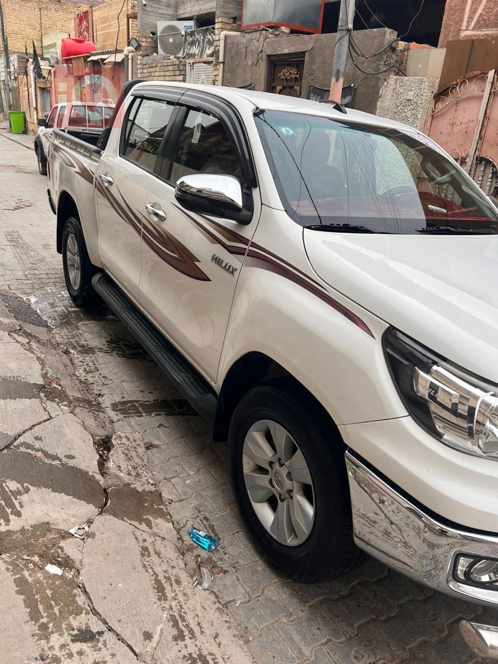 Toyota Hilux